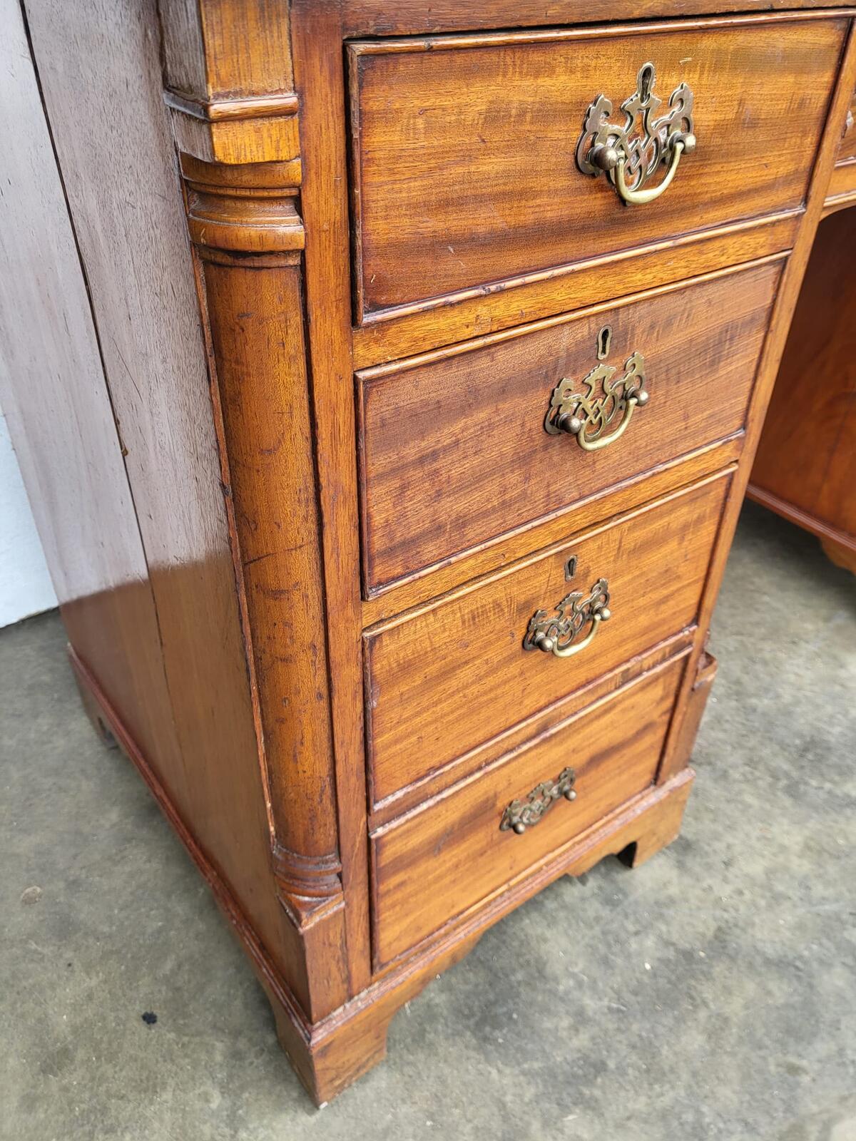 Antique Victorian small knee hole desk 7 drawers