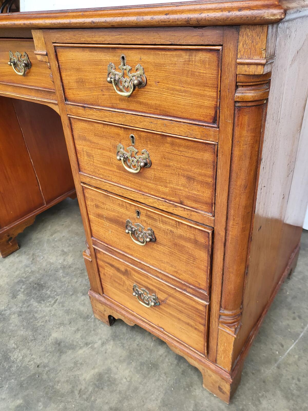 Antique Victorian small knee hole desk 7 drawers