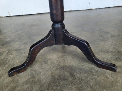 Antique Victorian square tripod side end lamp occasional table