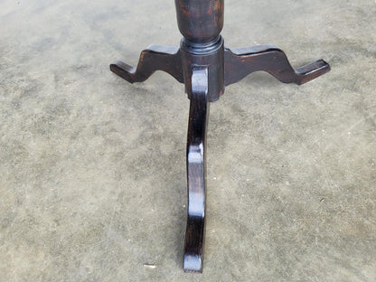 Antique Victorian square tripod side end lamp occasional table