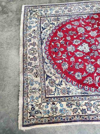 Vintage 20thC 100% wool. Thick pile room size carpet rug 9'7" x 6'5" red cream