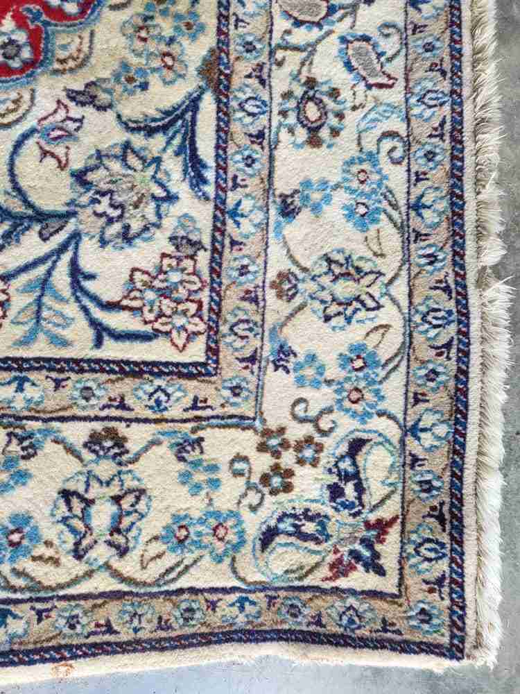 Vintage 20thC 100% wool. Thick pile room size carpet rug 9'7" x 6'5" red cream