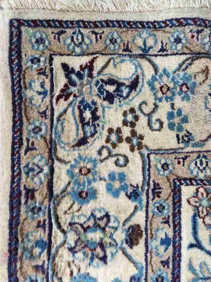 Vintage 20thC 100% wool. Thick pile room size carpet rug 9'7" x 6'5" red cream