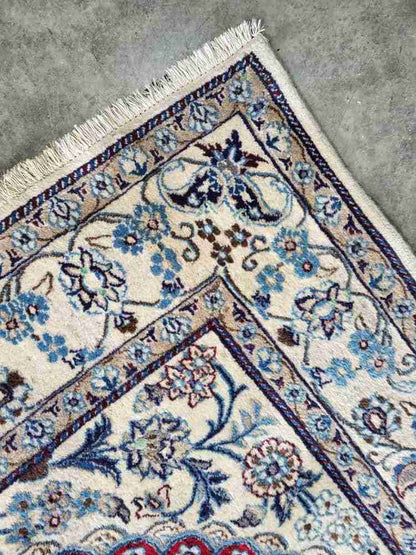 Vintage 20thC 100% wool. Thick pile room size carpet rug 9'7" x 6'5" red cream