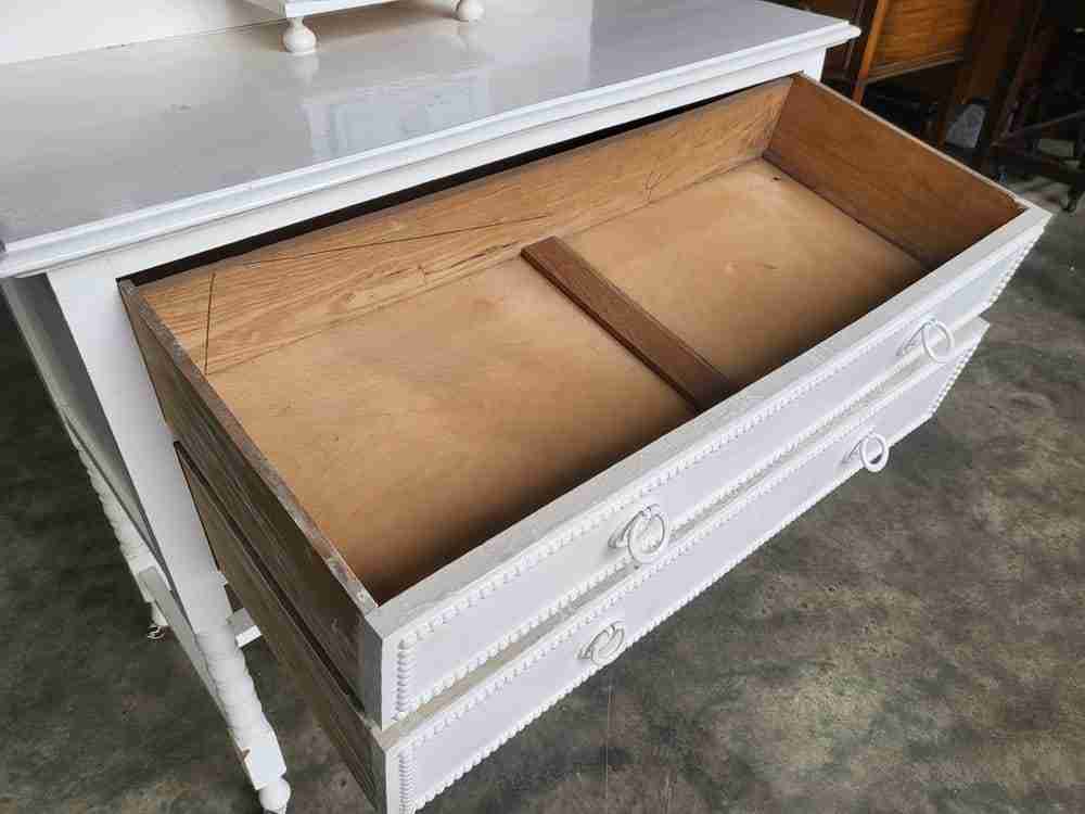 Vintage 20thC white dressing table drawers round Mirror turned legs castors