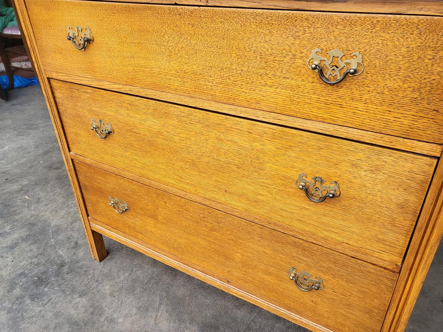 Vintage oak chest of 3 drawers metal handles