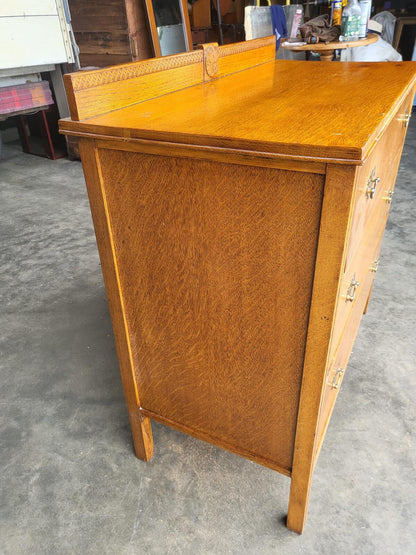 Vintage oak chest of 3 drawers metal handles