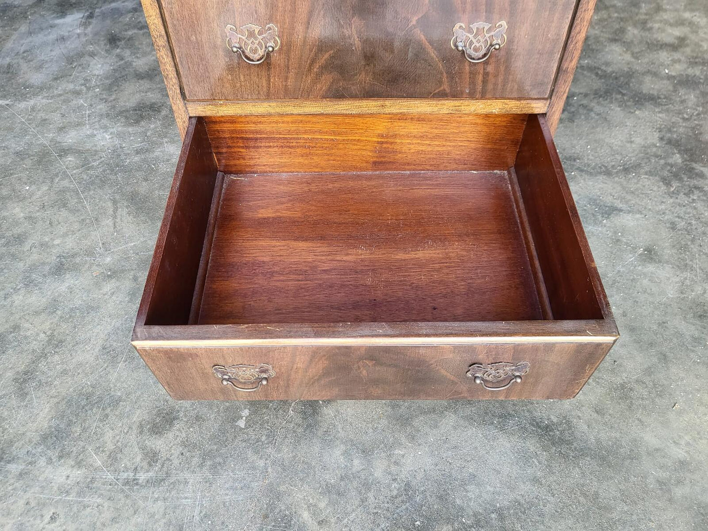 Vintage small thin slim bureau writing desk drawers