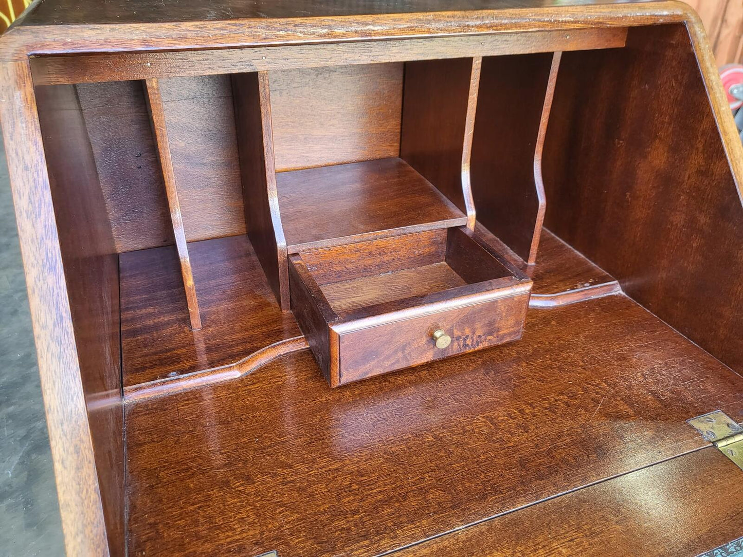 Vintage small thin slim bureau writing desk drawers