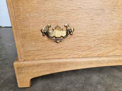 Vintage stag oak 3 over 2 chest of drawers