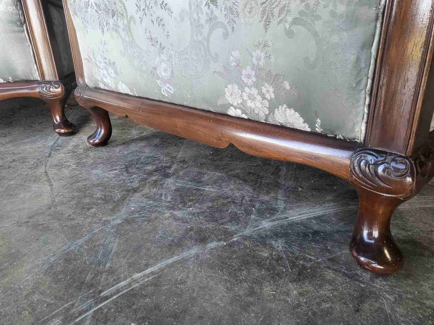 Vintage 20thC bergere 3 seat sofa settee cabriole legs
