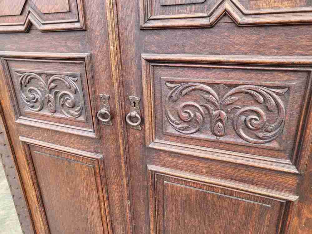 Antique dark oak panelled carved 2 x door wardrobe