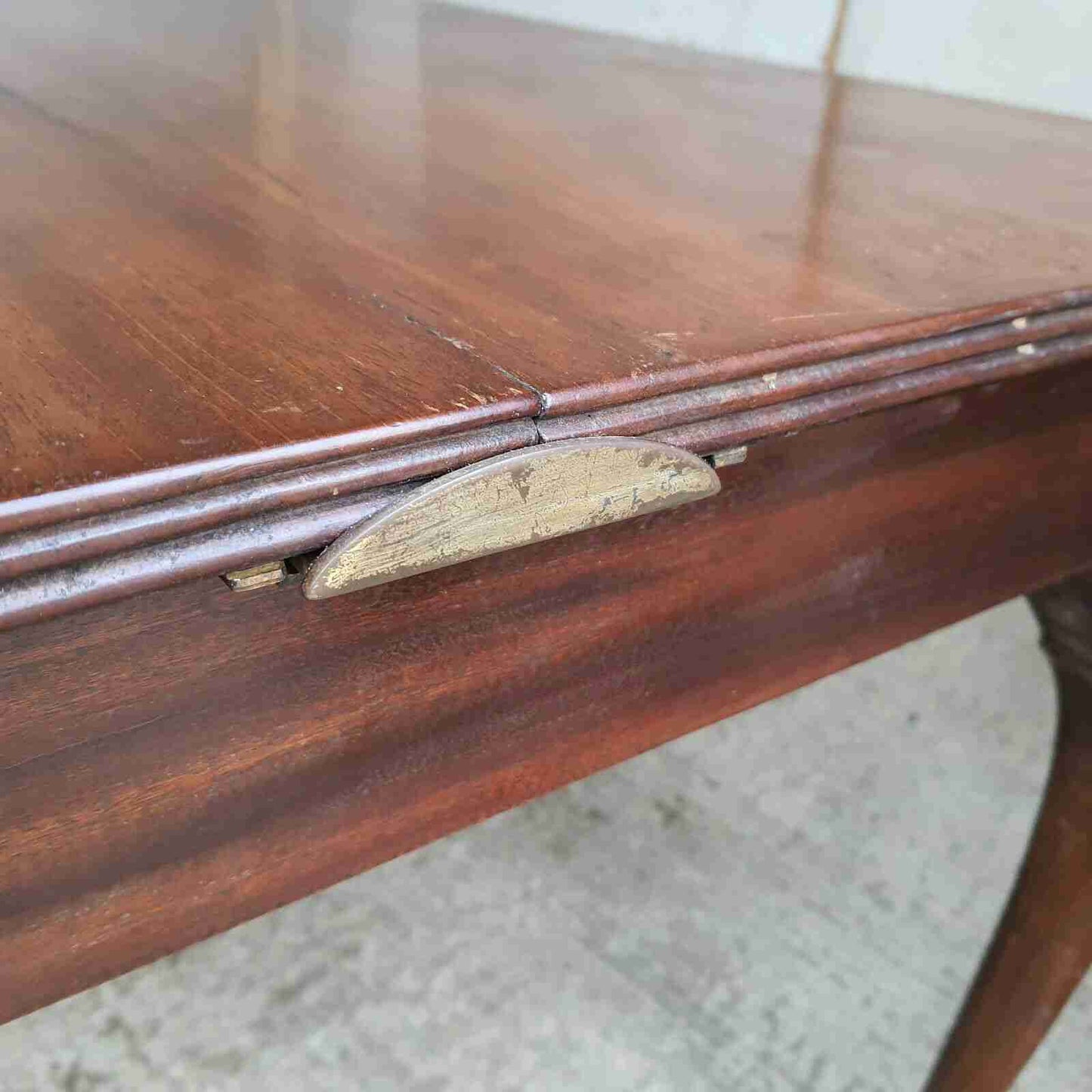 antique 1920's mahogany extending 1 leaf dining table table cabriole legs seat 8