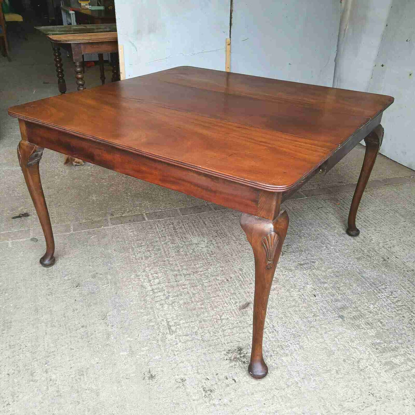 antique 1920's mahogany extending 1 leaf dining table table cabriole legs seat 8