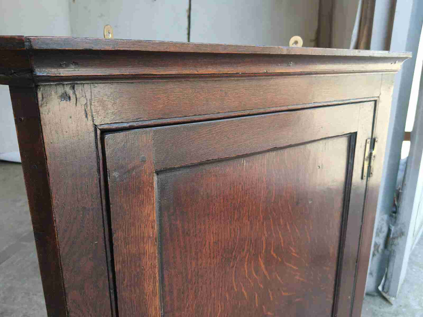 antique Georgian oak single door corner cabinet serpentine shelves cupboard