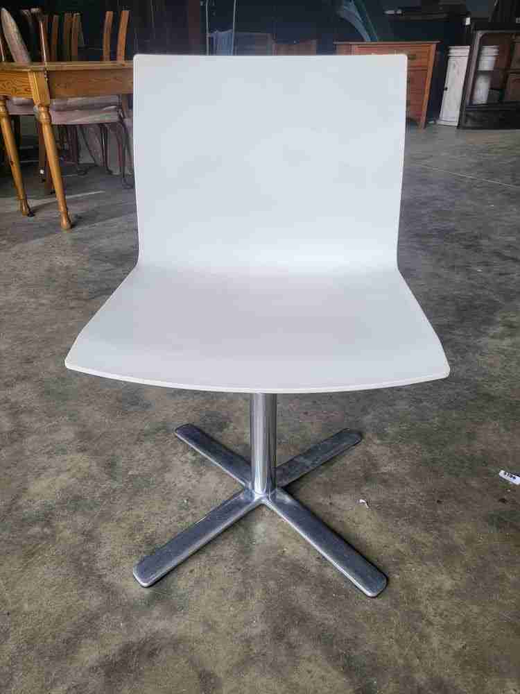 White 70's style  office swivel  chair chrome star base