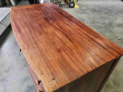 Vintage 20thC bow front chest of drawers 2 over 2 tapered legs