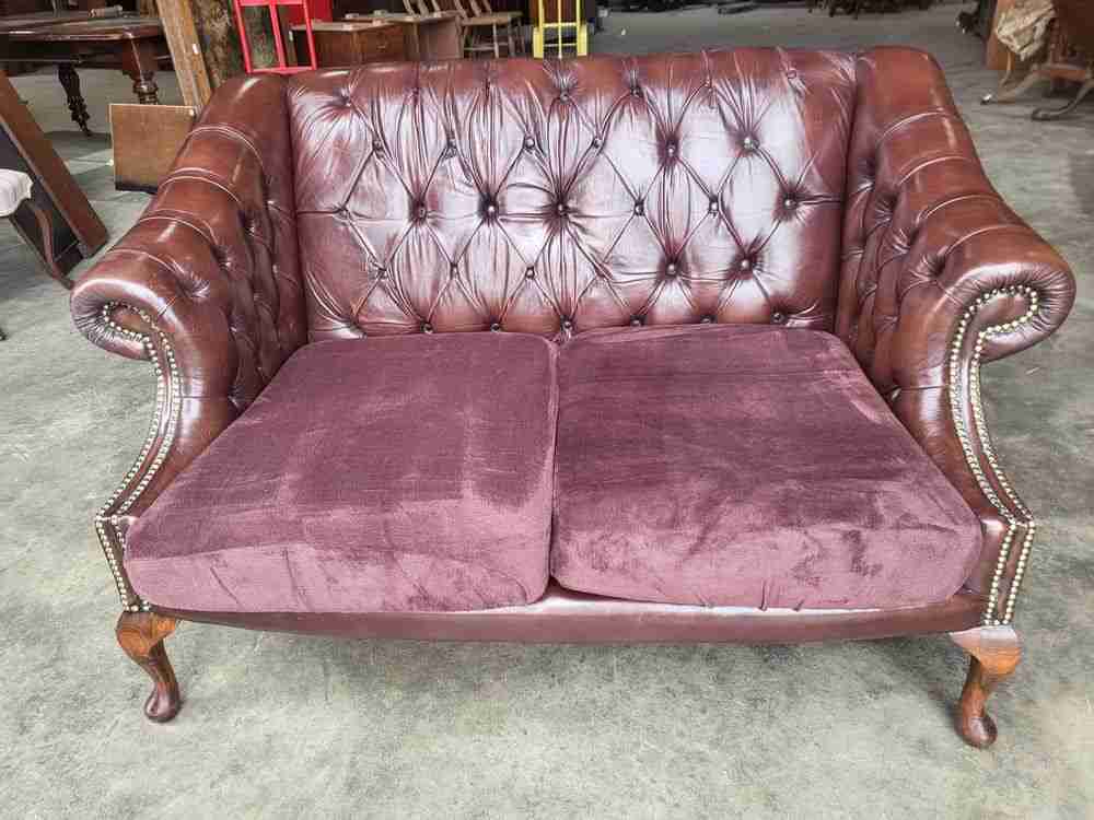 Antique repro button back leather 2 seat high back sofa cabriole legs