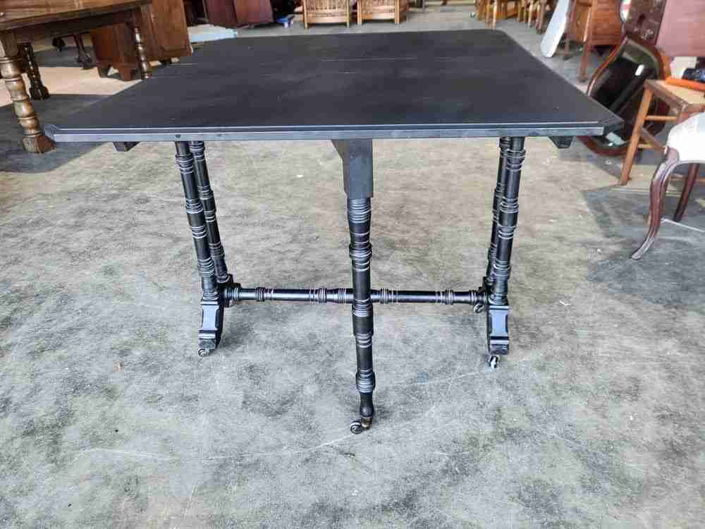 Antique Sutherland gate leg drop leaf dining occasional table