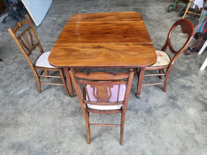 Antique Victorian drop leaf Pembroke dining occasional table drawer