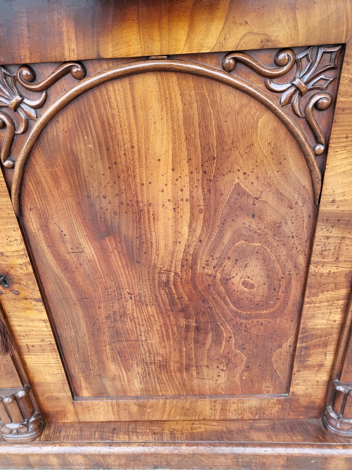 Antique Victorian chiffonier sideboard gallery drawers cupboard