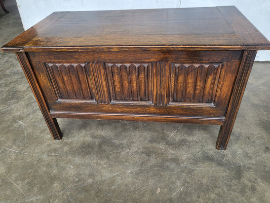Vintage small panelled oak blanket storage bed end coffer trunk