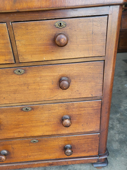 Antique Victorian 2 over 3 chest of drawers knob handles