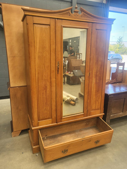 Antique Edwardian walnut single mirrored door double wardrobe bedroom