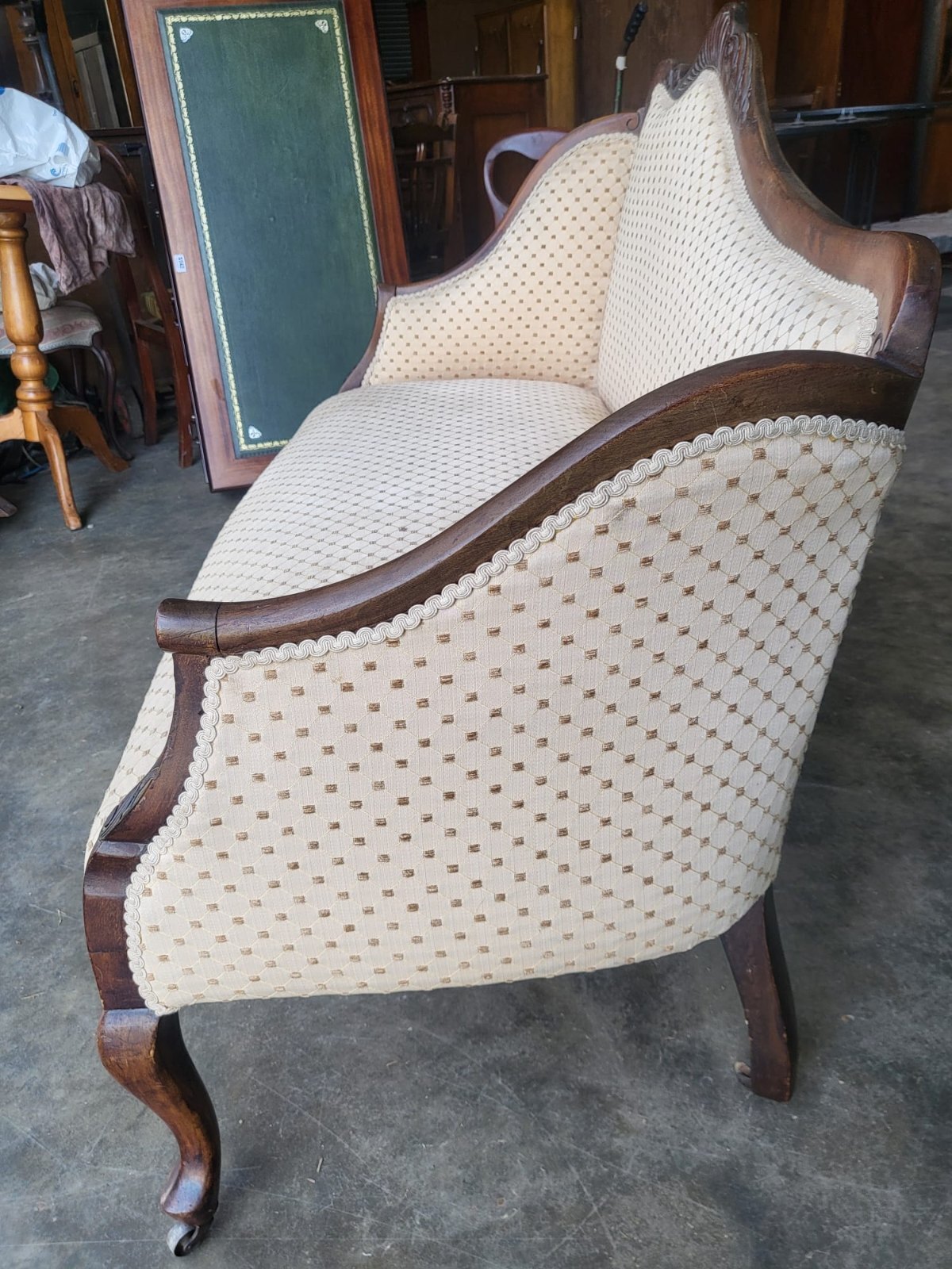 Antique Edwardian small 2 seat parlour sofa cabriole legs castors