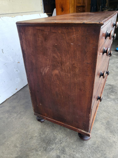 Antique Georgian mahogany 2 over 3 chest of drawers bun feet