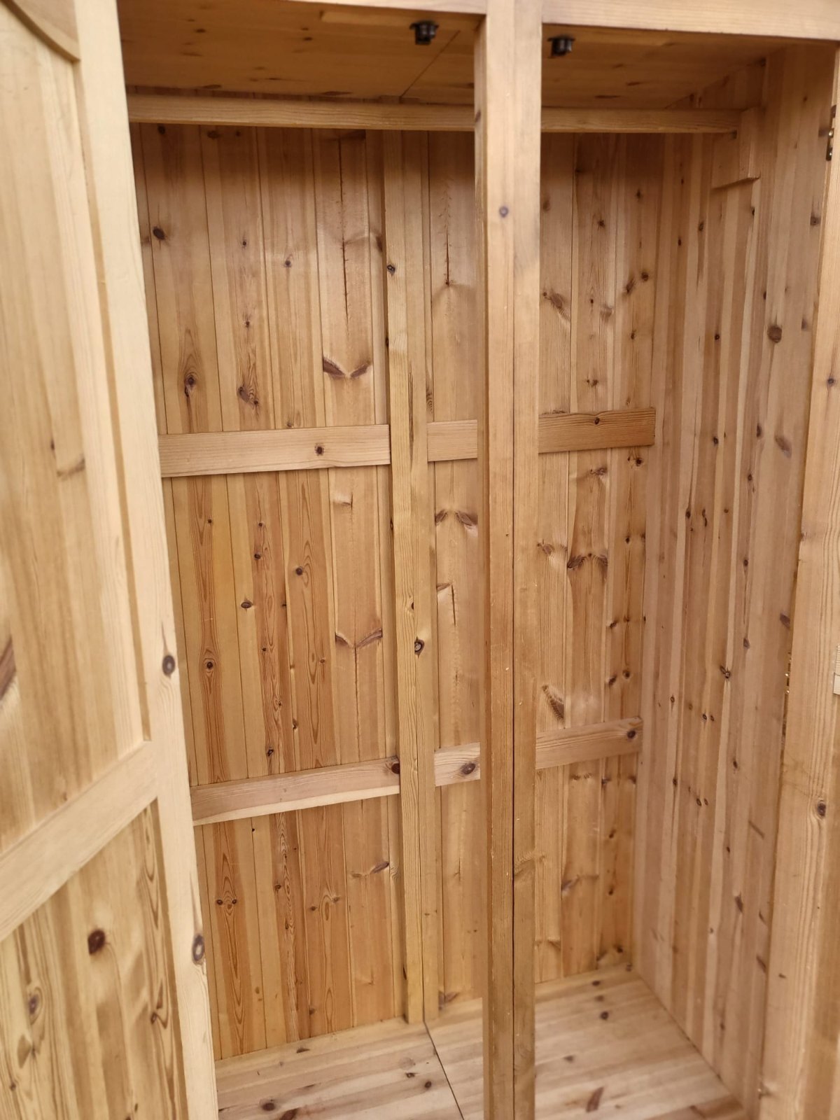 Pine breakdown double wardrobe 4 parts bedroom