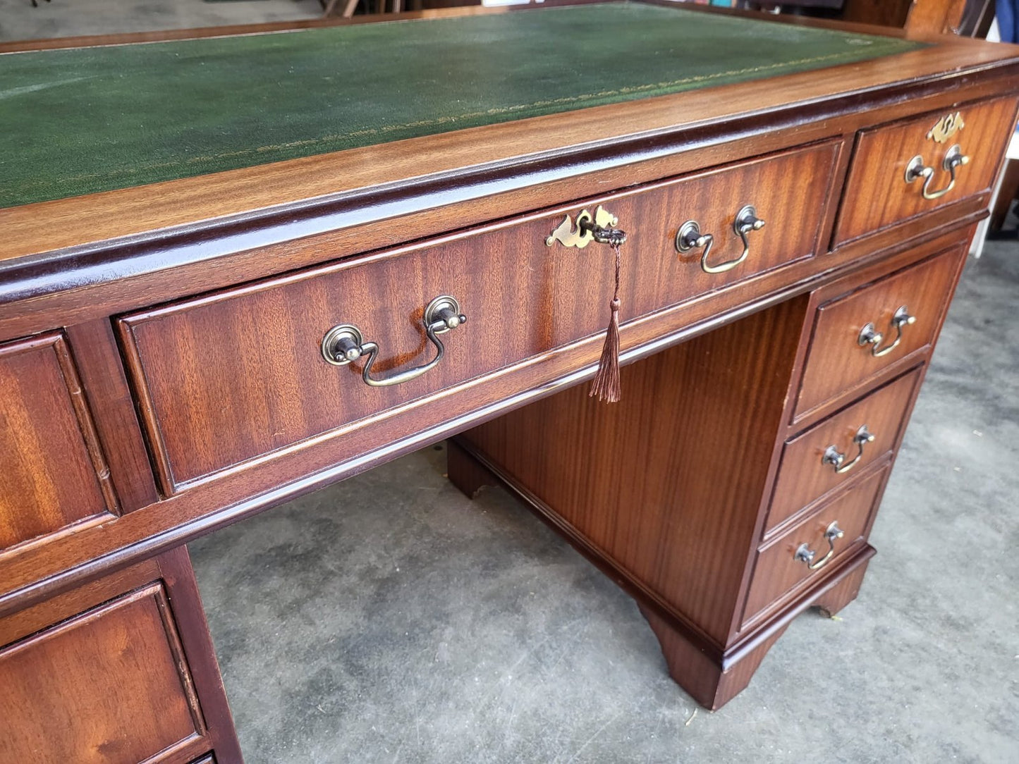 Antique repro small twin pedestal writing desk leather top drawers