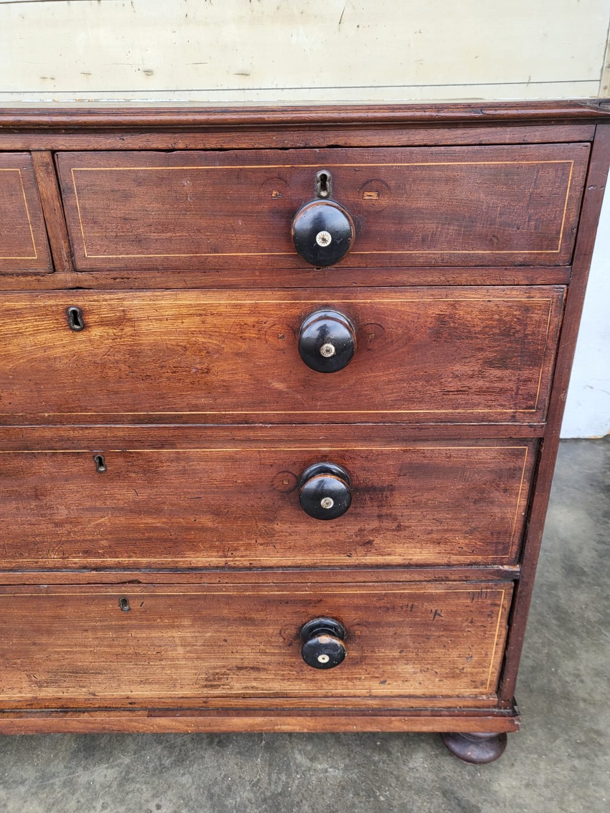 Antique Georgian mahogany 2 over 3 chest of drawers bun feet