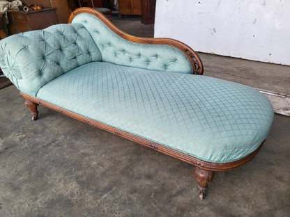 Antique Victorian chaise longue sofa carved legs castors