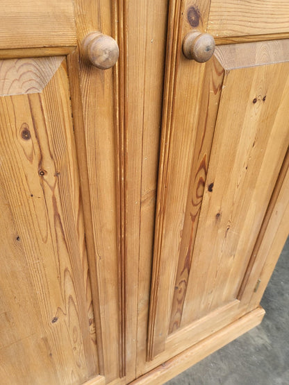 Pine breakdown double wardrobe 4 parts bedroom