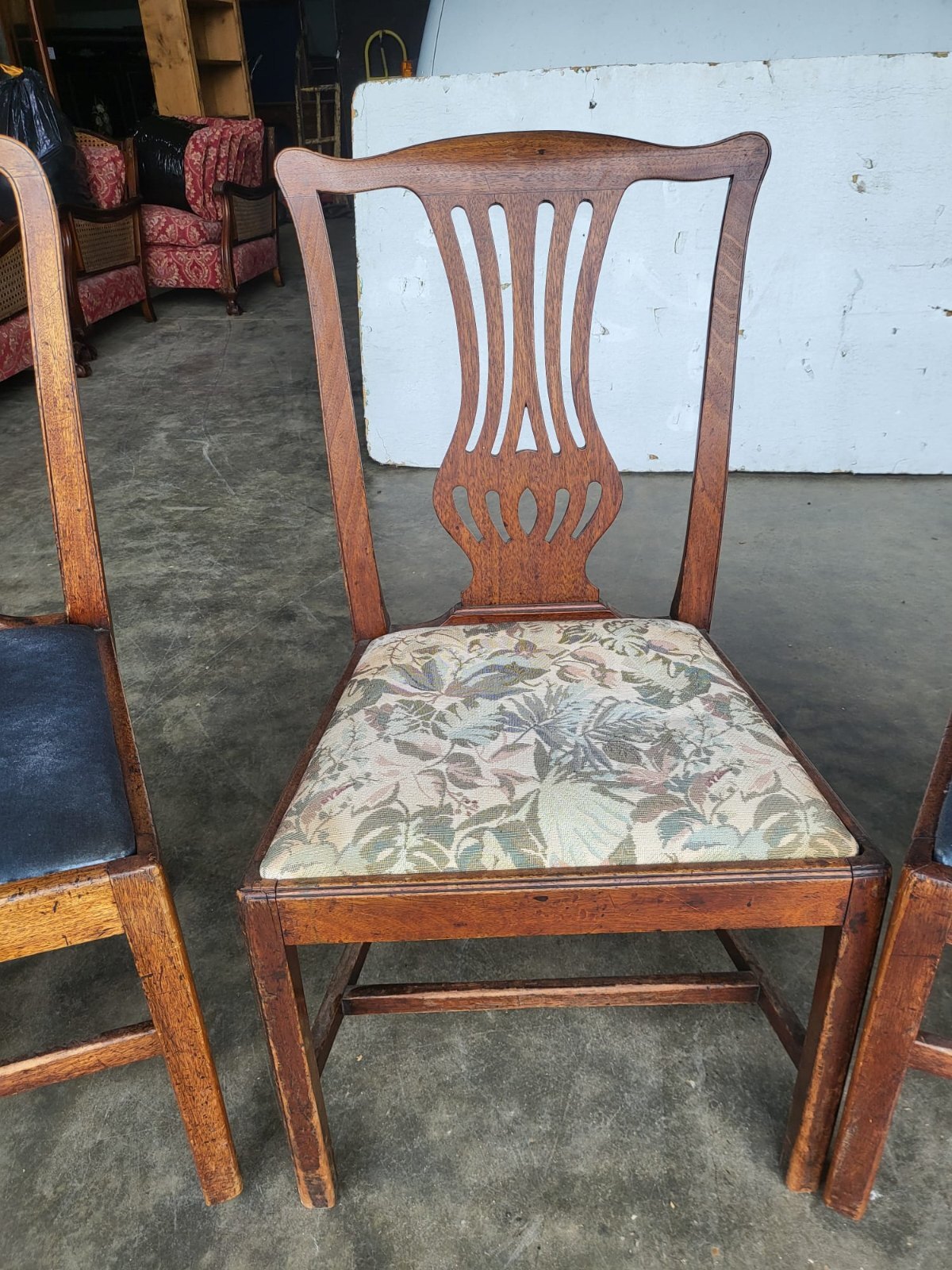 Four 4 antique Georgian mixed dining chairs drop in seats