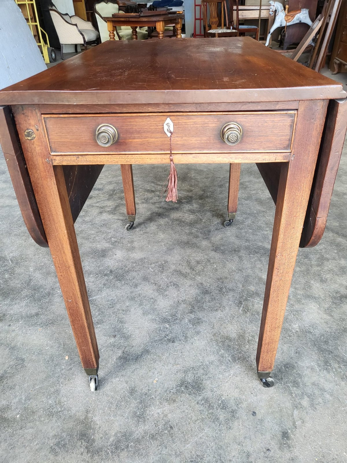 Antique Victorian drop leaf Pembroke dining occasional table drawer