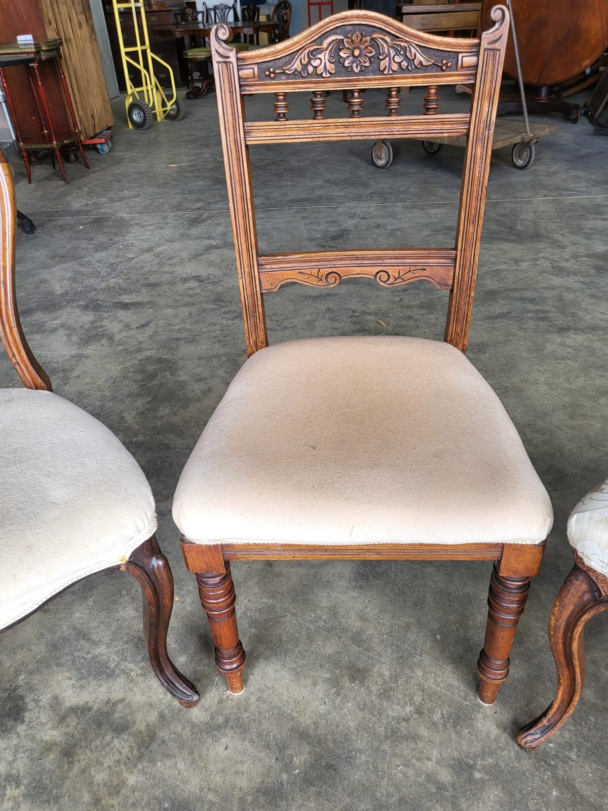 Six antique Victorian mixed dining chairs cream seats