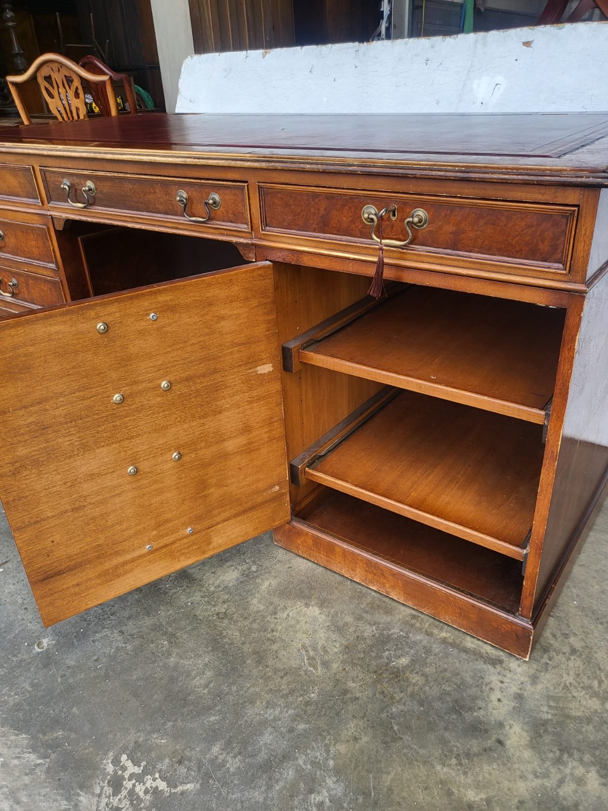 Antique repro large twin pedestal office desk leather top drawers filing