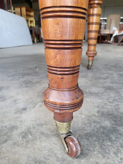 Antique Victorian wind out extending dining table seat 6