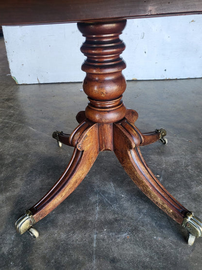 Antique Victorian rectangular tilt top pedestal dining table seat 6