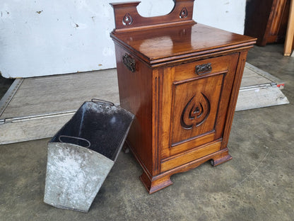Antique Edwardian side end lamp table storage coal perdonium