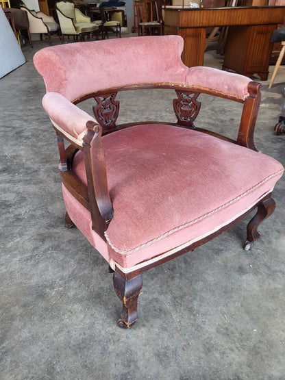 Antique Victorian open bedroom tub chair cabriole legs castors