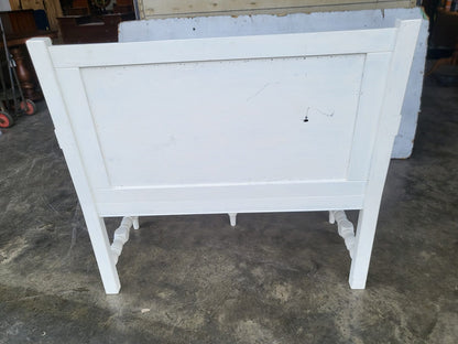 Vintage white 2 seat upholstered bench settle seat