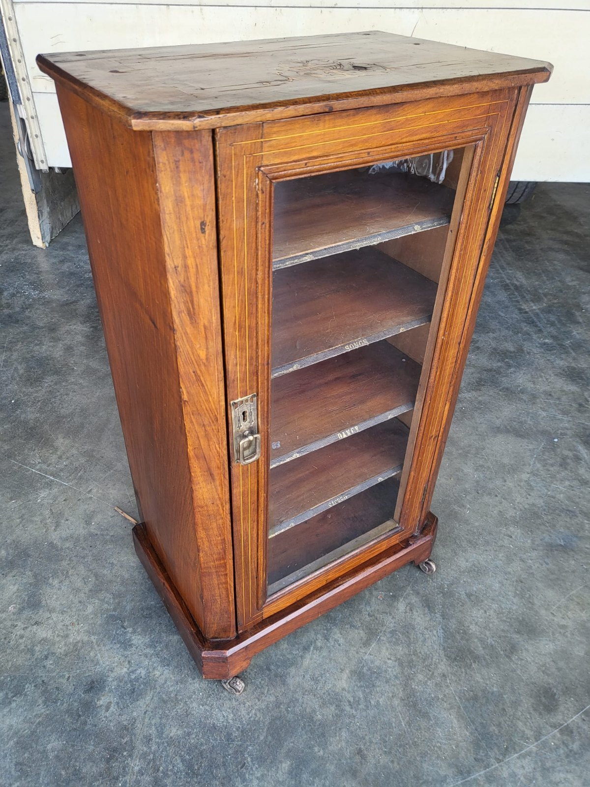 Antique Edwardian inlaid small glazed bookcase music cabinet shelves
