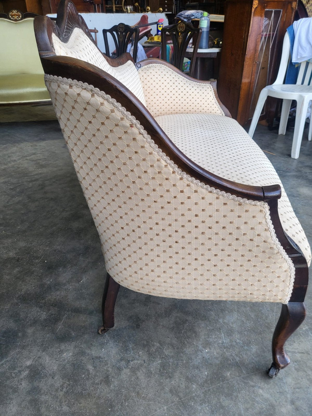 Antique Edwardian small 2 seat parlour sofa cabriole legs castors