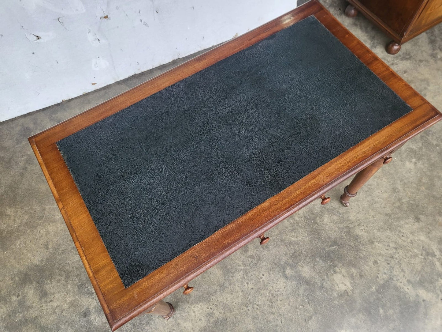 Antique Victorian 2 drawer writing desk table turned legs castors