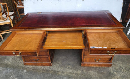 Antique repro large twin pedestal office desk leather top drawers filing