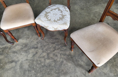 Six antique Victorian mixed dining chairs cream seats
