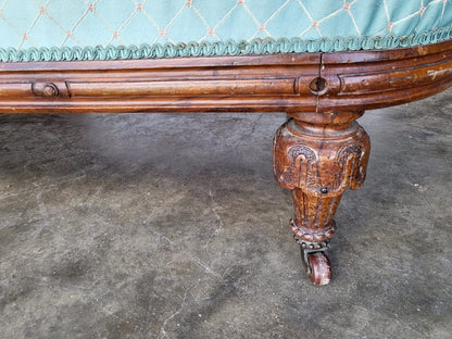 Antique Victorian chaise longue sofa carved legs castors